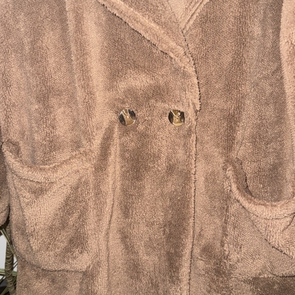 TEDDY BEAR SOFT COAT!🤎 - Picture 5 of 7